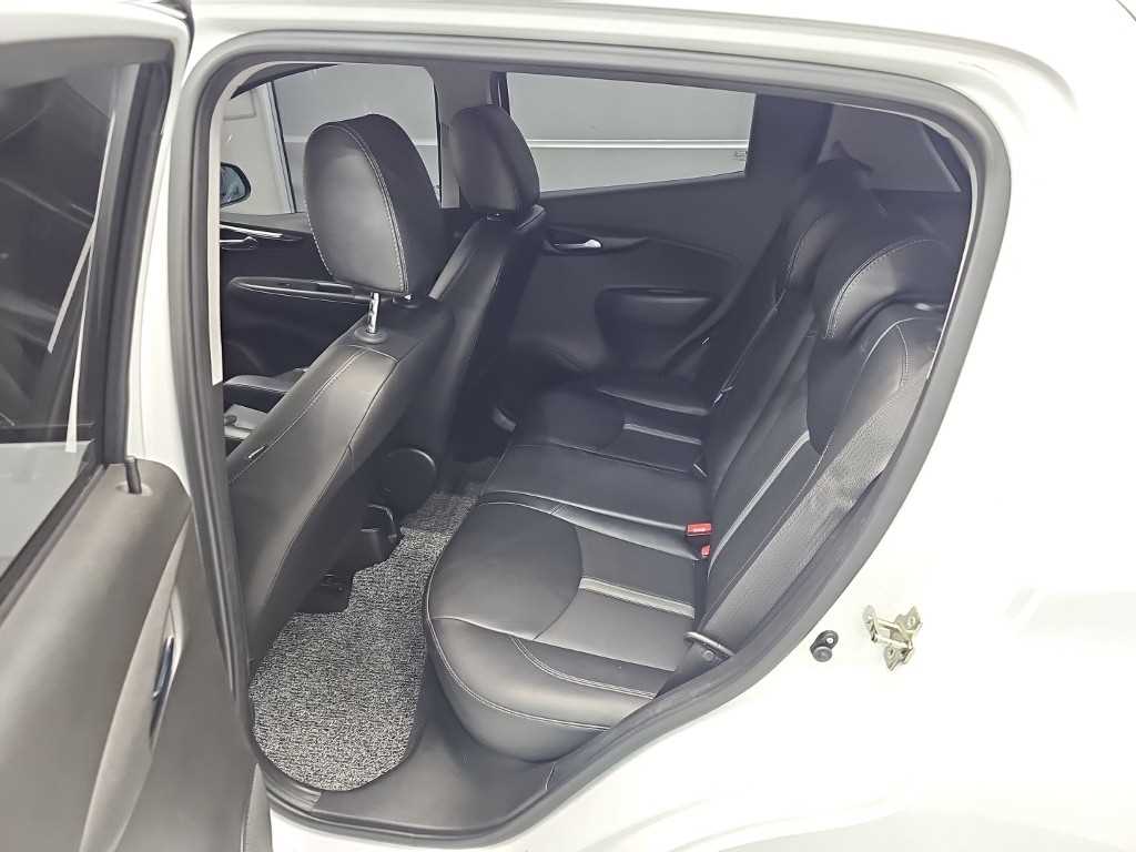 CHEVROLET Spark — photo 12