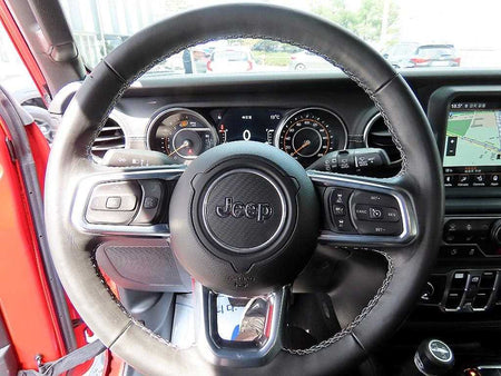 Jeep Wrangler — photo 08