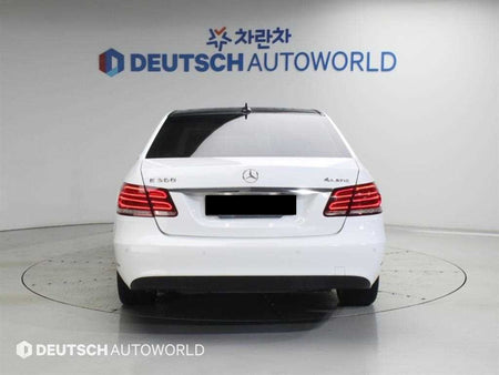 Mercedes-Benz E-Class — photo 04