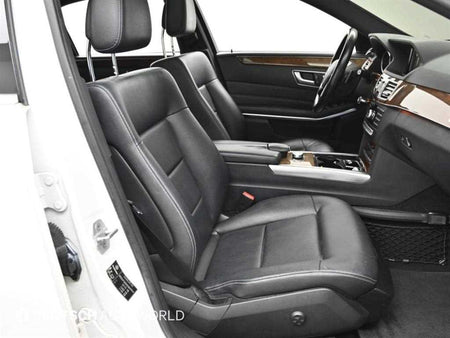 Mercedes-Benz E-Class — photo 10