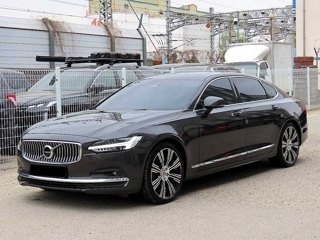 Volvo S90 — photo 02