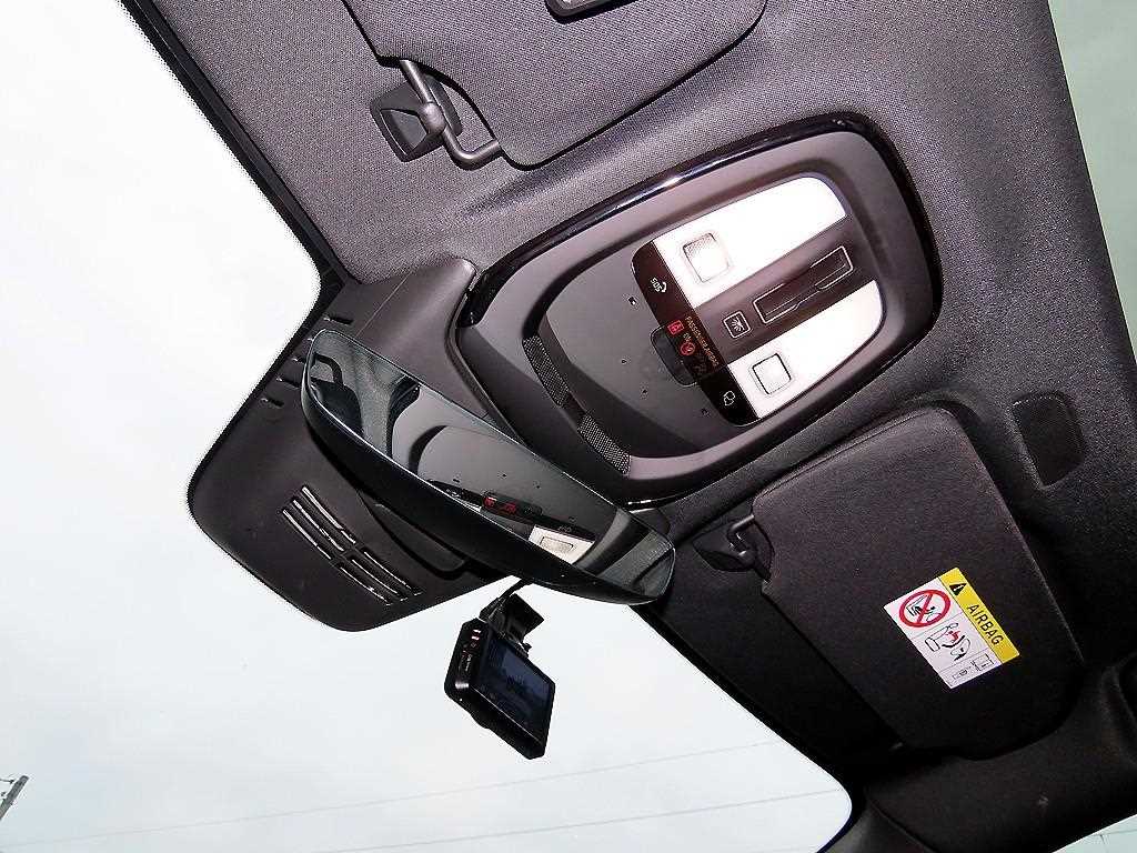 Volvo S90 — photo 15