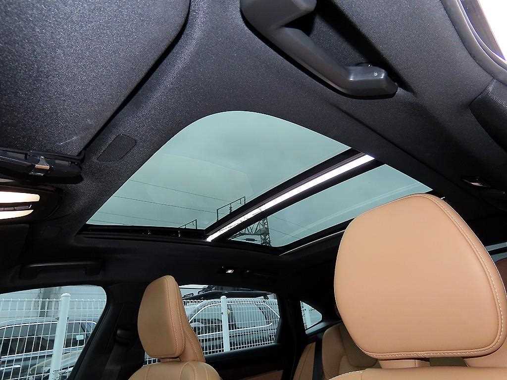 Volvo S90 — photo 18