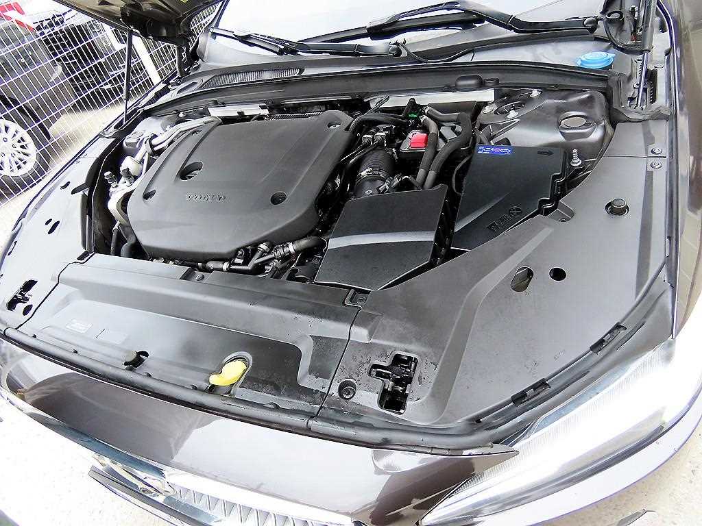 Volvo S90 — photo 19