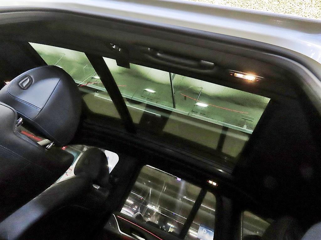 BMW iX3 — photo 16