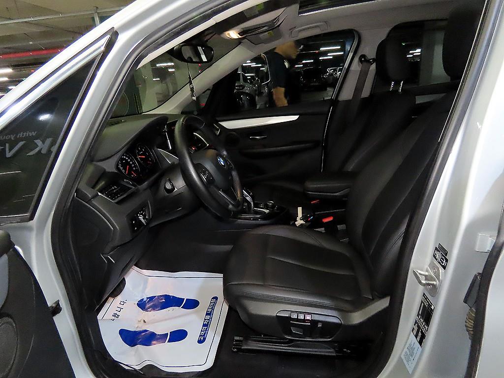 BMW 2-Series — photo 06