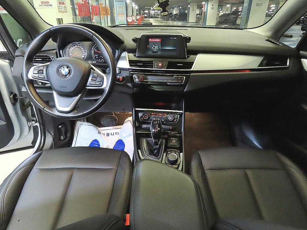 BMW 2-Series — photo 10
