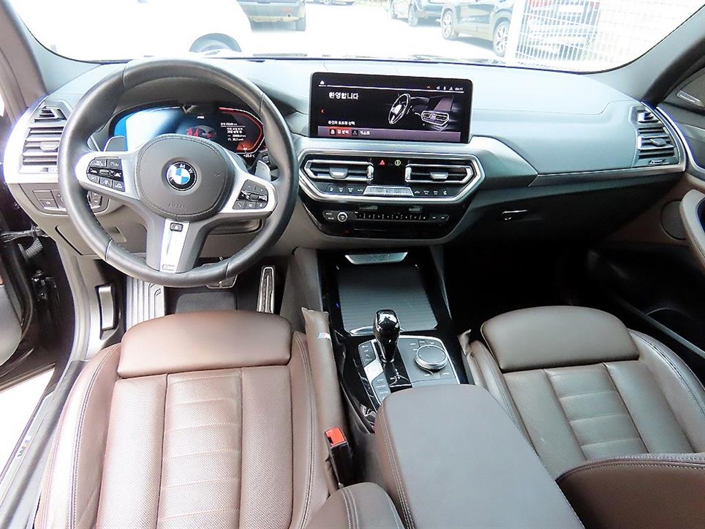 BMW X3 — photo 07