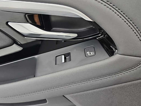Land Rover Range Rover Evoque — photo 14