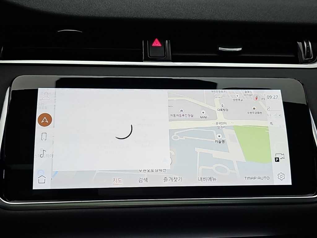 Land Rover Range Rover Evoque — photo 16