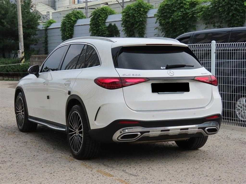 Mercedes-Benz GLC-Class — photo 03