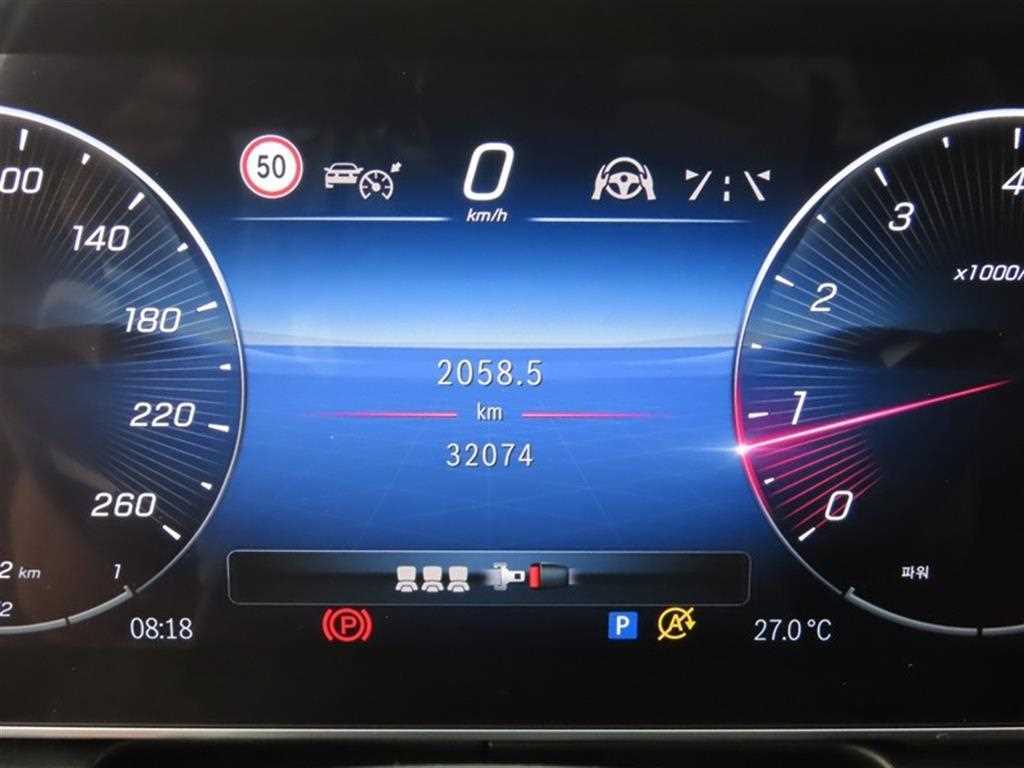 Mercedes-Benz GLC-Class — photo 12