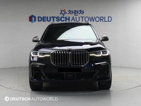 BMW X7 — photo 03