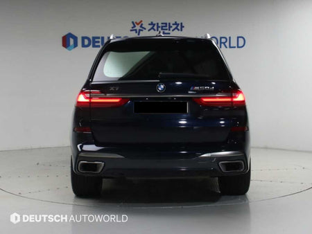 BMW X7 — photo 04