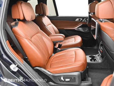 BMW X7 — photo 12
