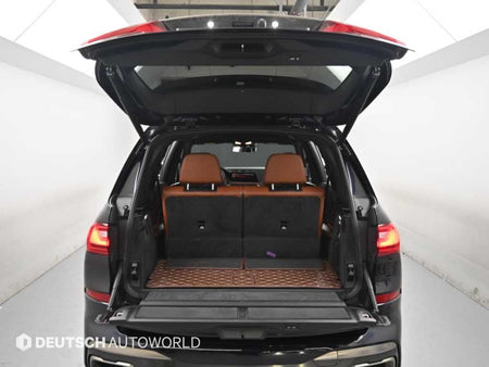 BMW X7 — photo 19