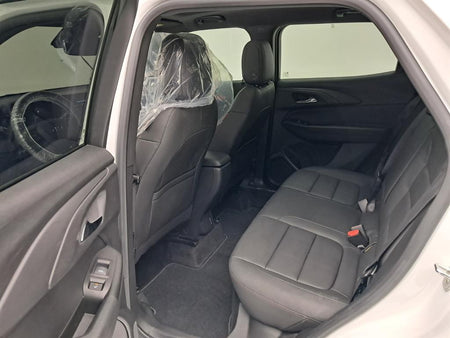 CHEVROLET Trailblazer — photo 12