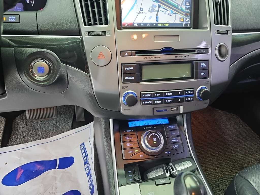 Hyundai Veracruz — photo 10