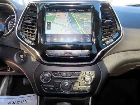 Jeep Cherokee — photo 12