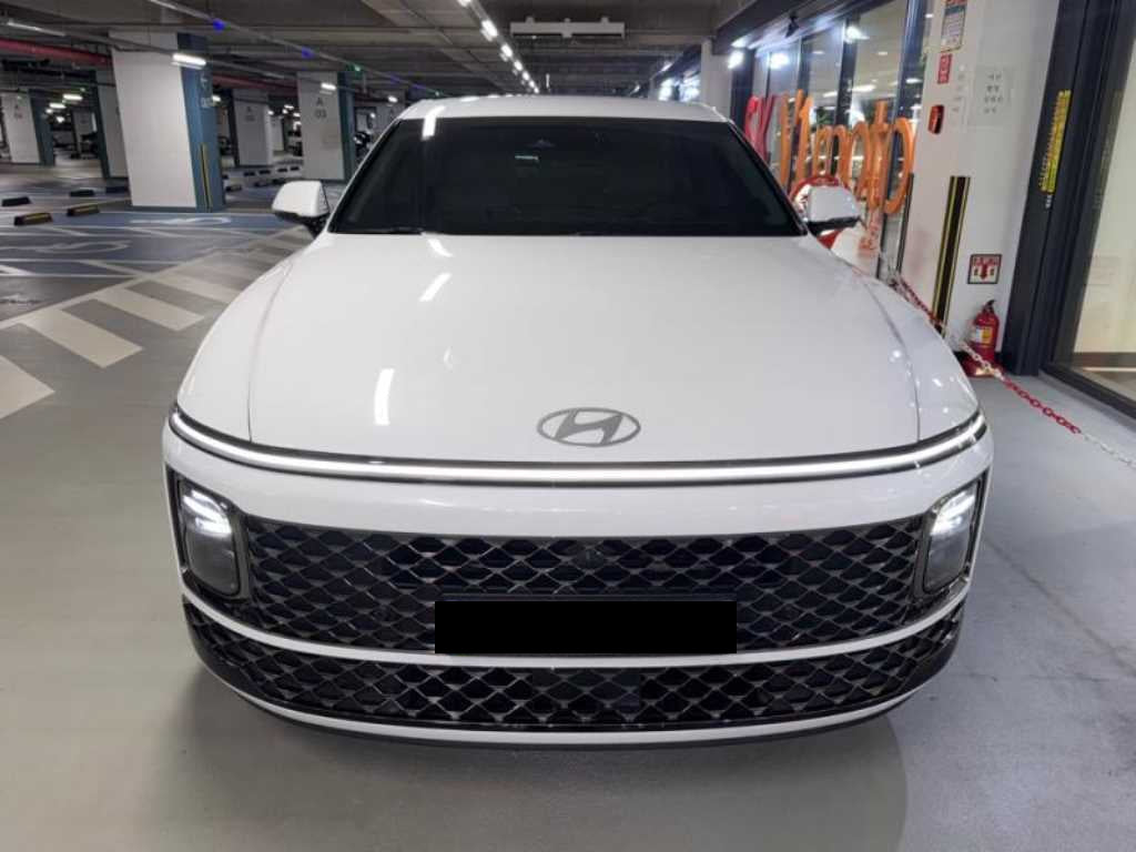Hyundai Grandeur — photo 01