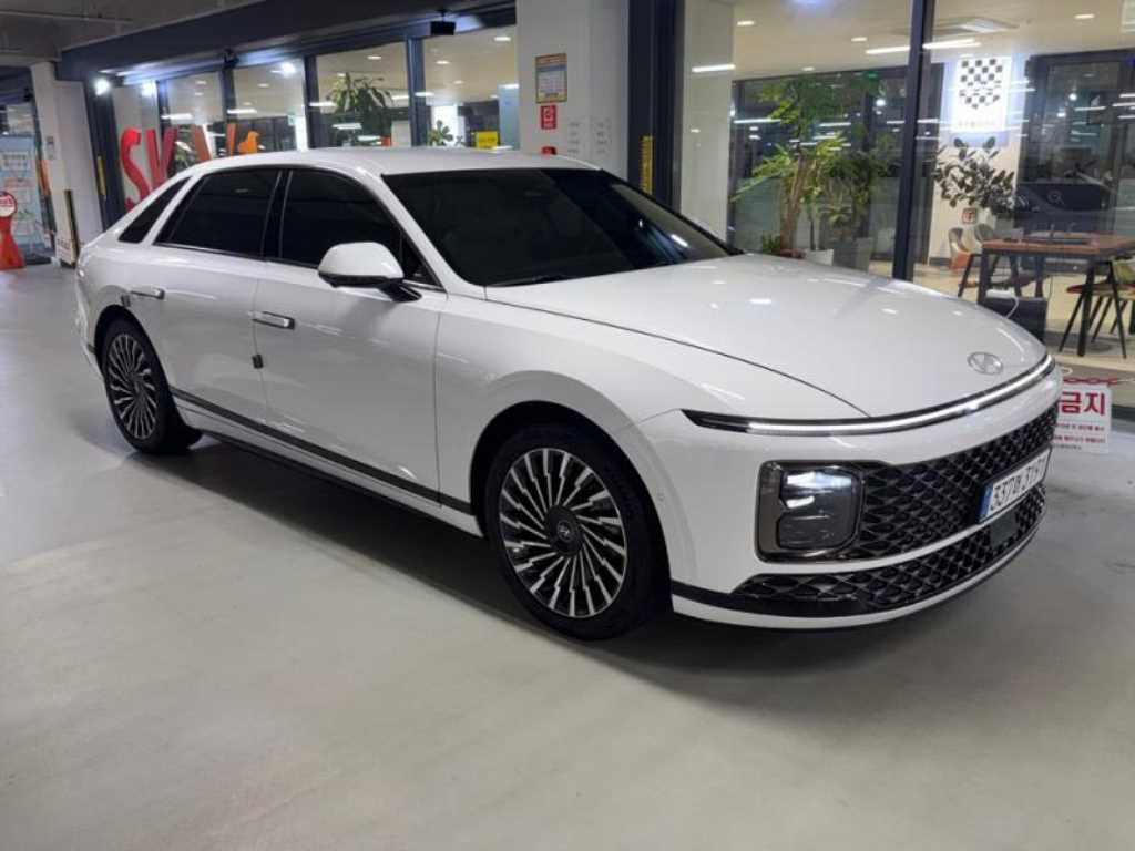 Hyundai Grandeur — photo 02
