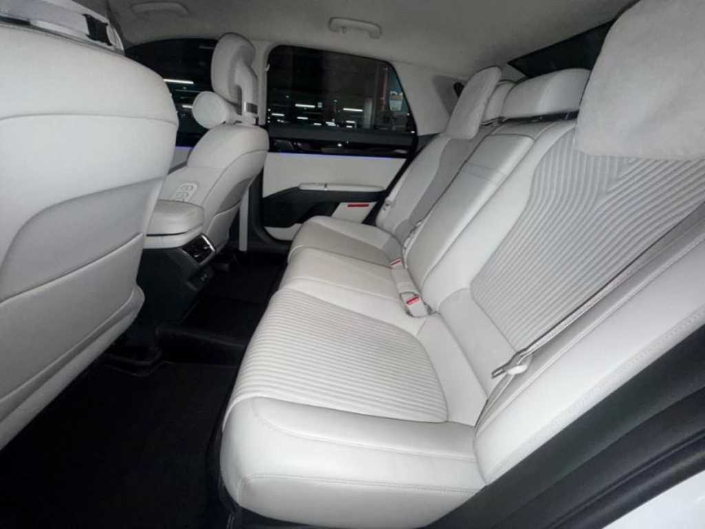 Hyundai Grandeur — photo 07