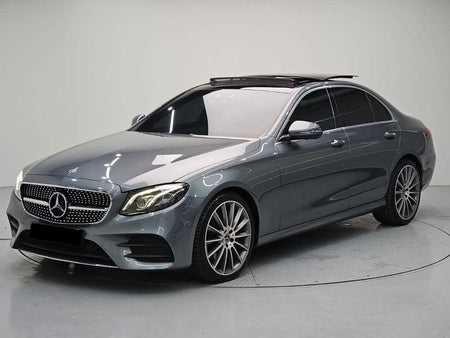 Mercedes-Benz E-Class — photo 01