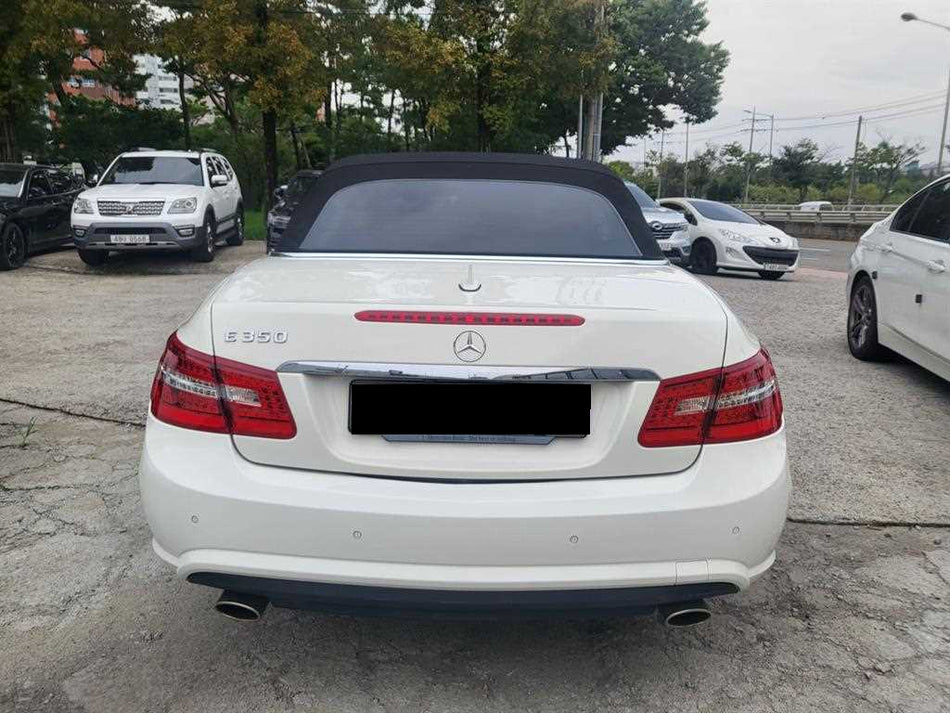Mercedes-Benz E-Class — photo 02