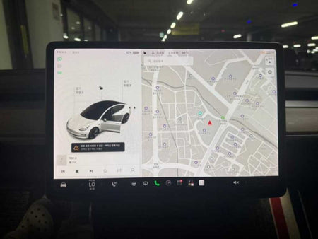 Tesla Model 3 — photo 09