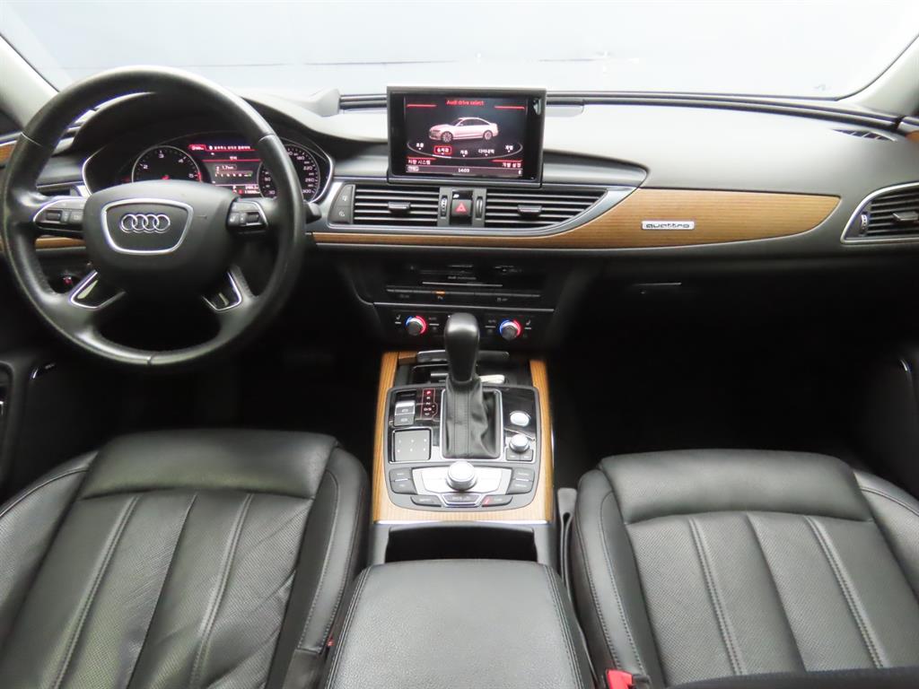 Audi A6 — photo 09