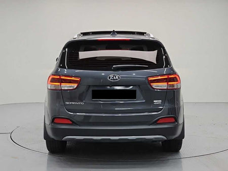 Kia Sorento — photo 03