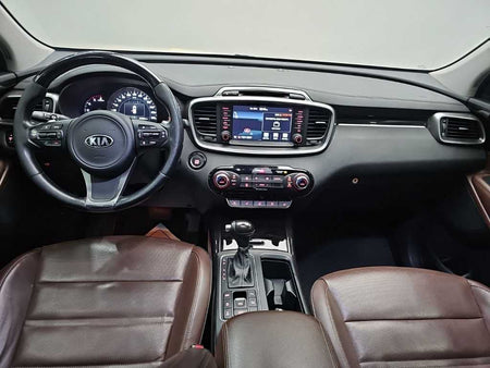 Kia Sorento — photo 07