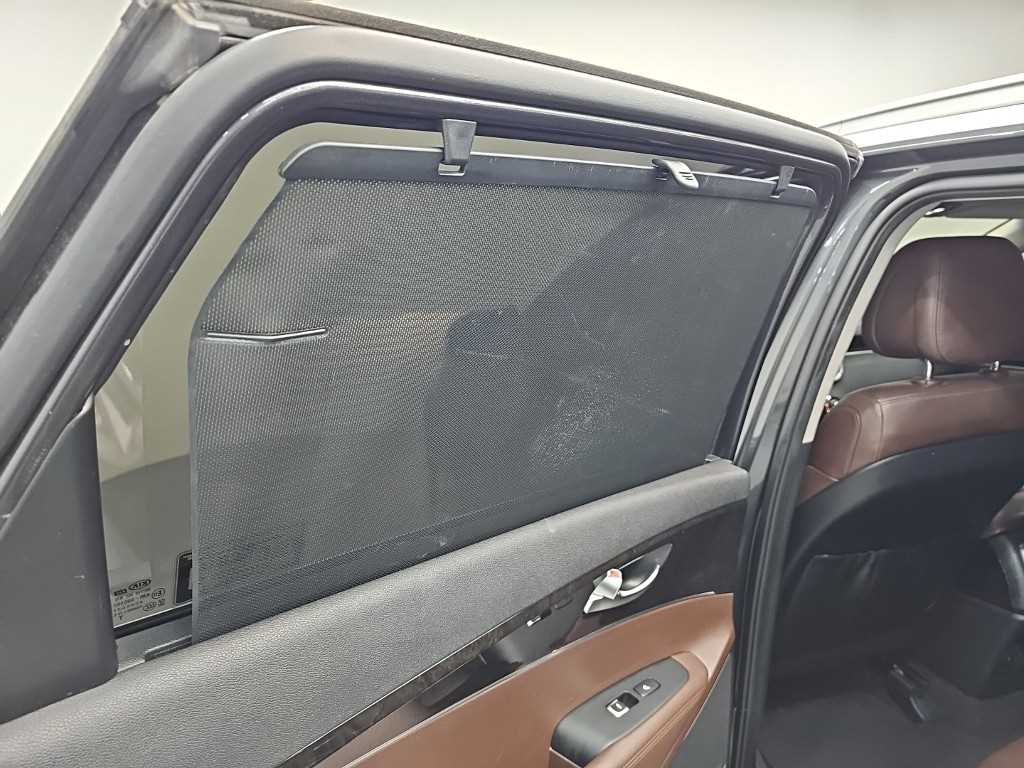 Kia Sorento — photo 13