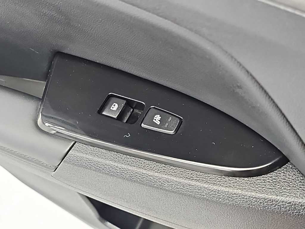 Kia Sportage — photo 14