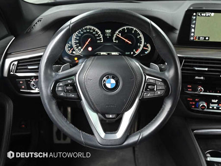 BMW 5-Series — photo 13