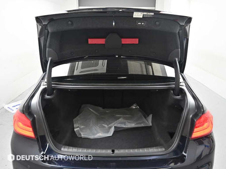 BMW 5-Series — photo 19