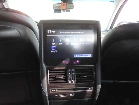Lexus LS — photo 08