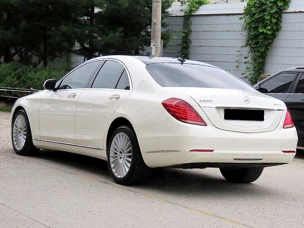 Mercedes-Benz S-Class — photo 04
