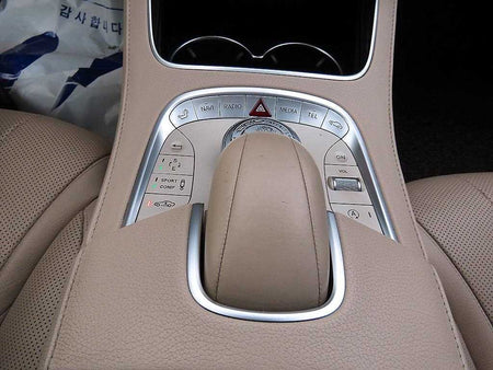 Mercedes-Benz S-Class — photo 14