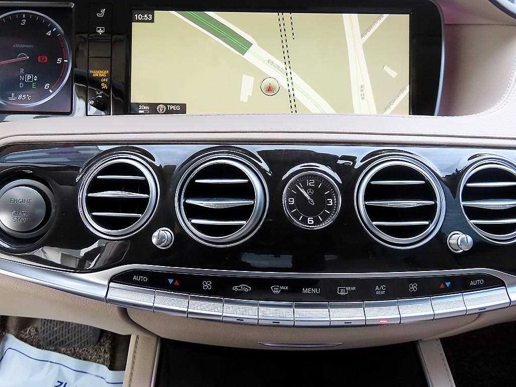 Mercedes-Benz S-Class — photo 15