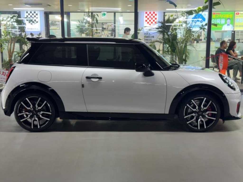 Mini Cooper — photo 03