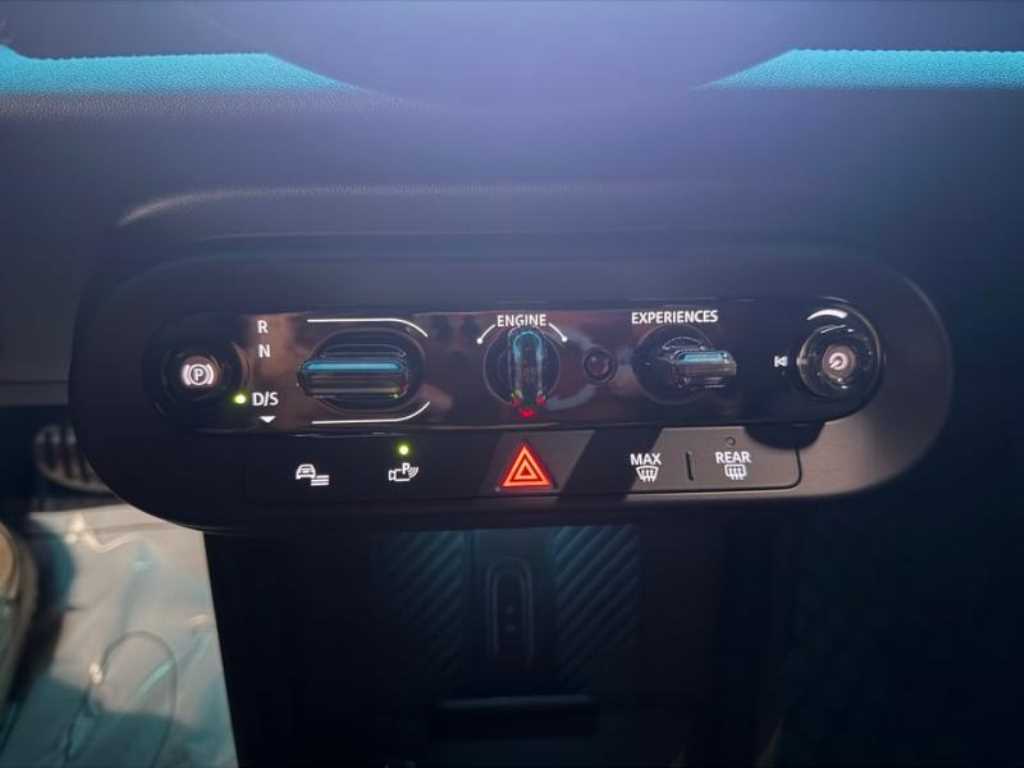 Mini Cooper — photo 10