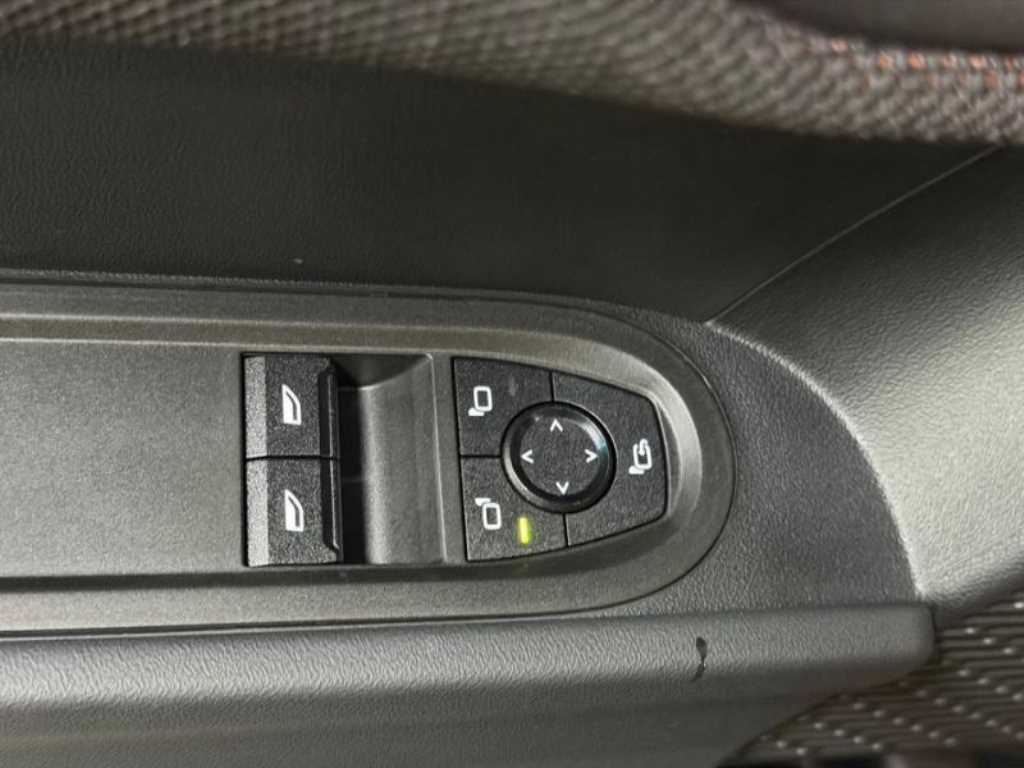 Mini Cooper — photo 12