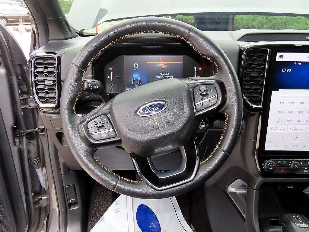 Ford Ranger — photo 08
