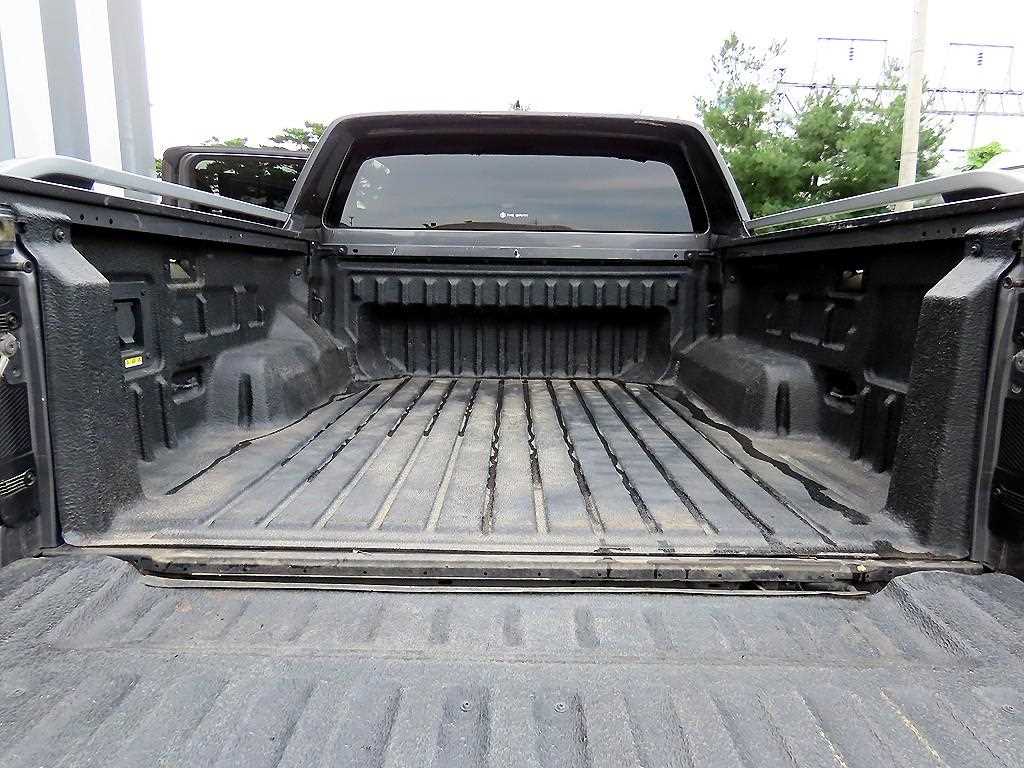 Ford Ranger — photo 17