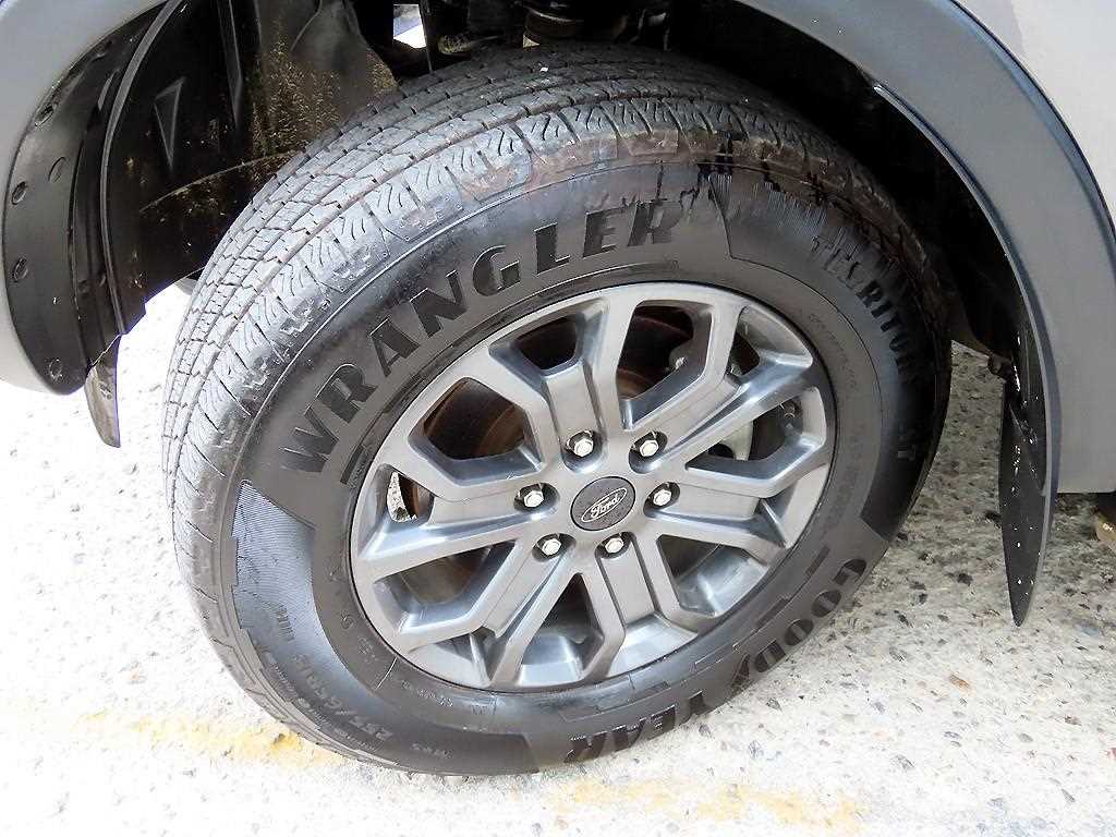 Ford Ranger — photo 20
