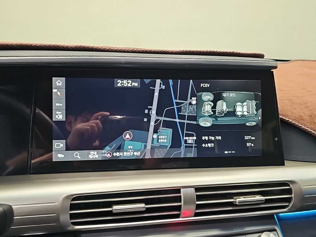 Hyundai Nexo — photo 15
