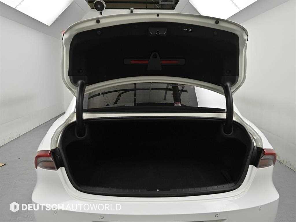 Hyundai Grandeur — photo 19