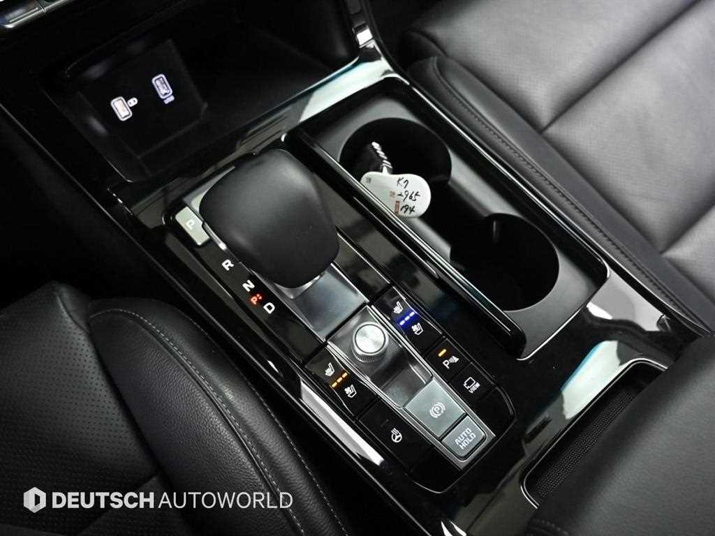 Kia K7 — photo 09