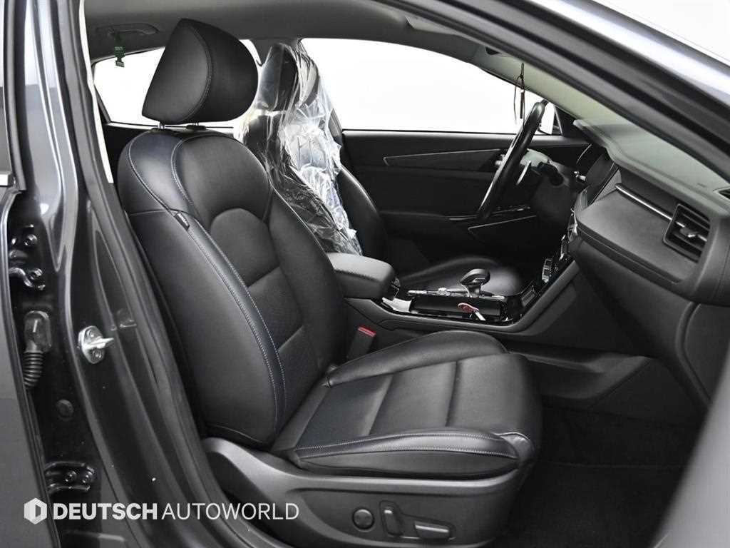 Kia K7 — photo 10